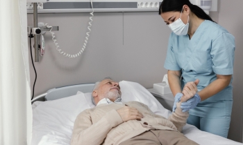 How Automatic Nursing Beds Contribute to Efficient Healthcare